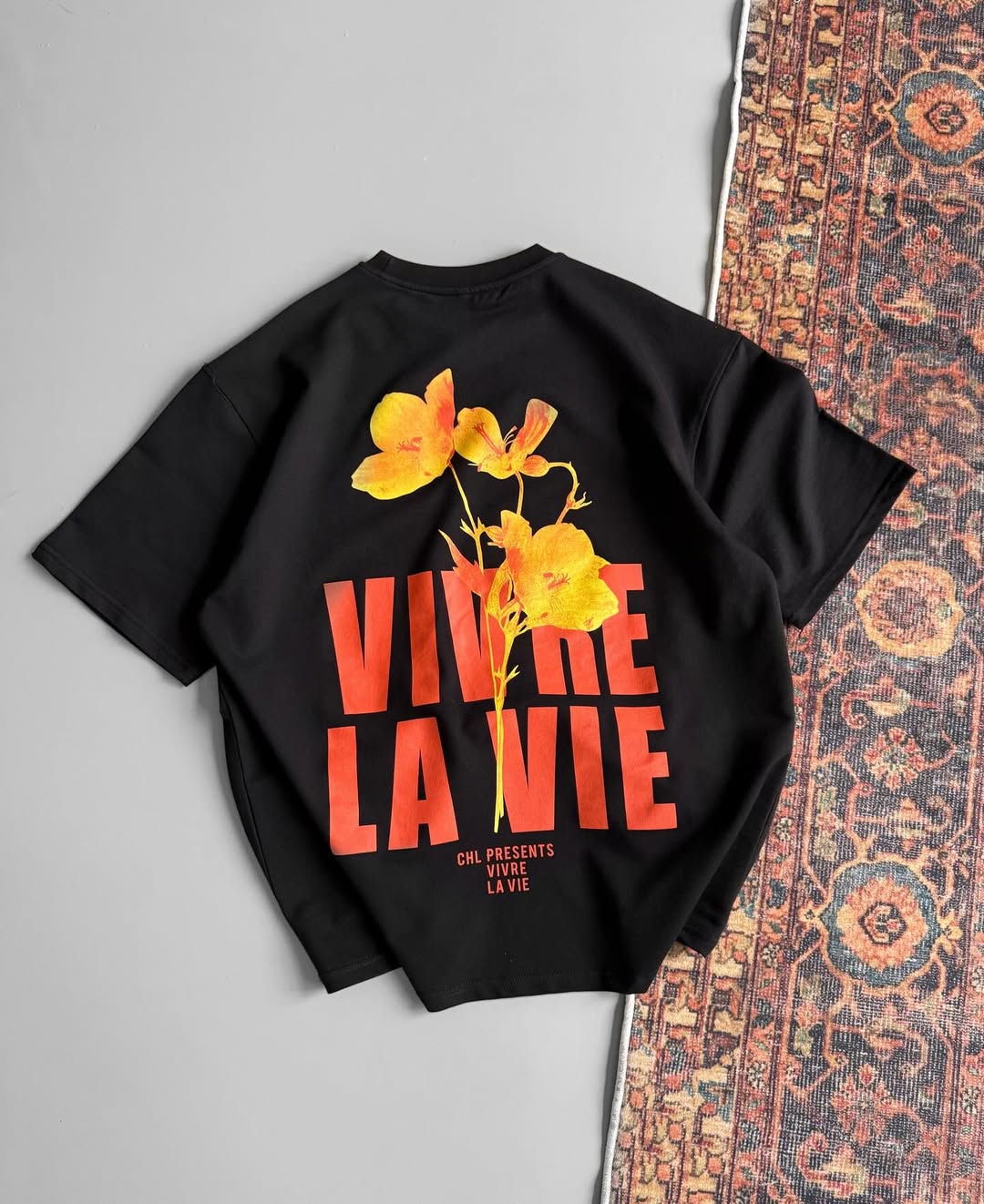 Black -Vivre La Vie- Printed Oversize T-Shirt