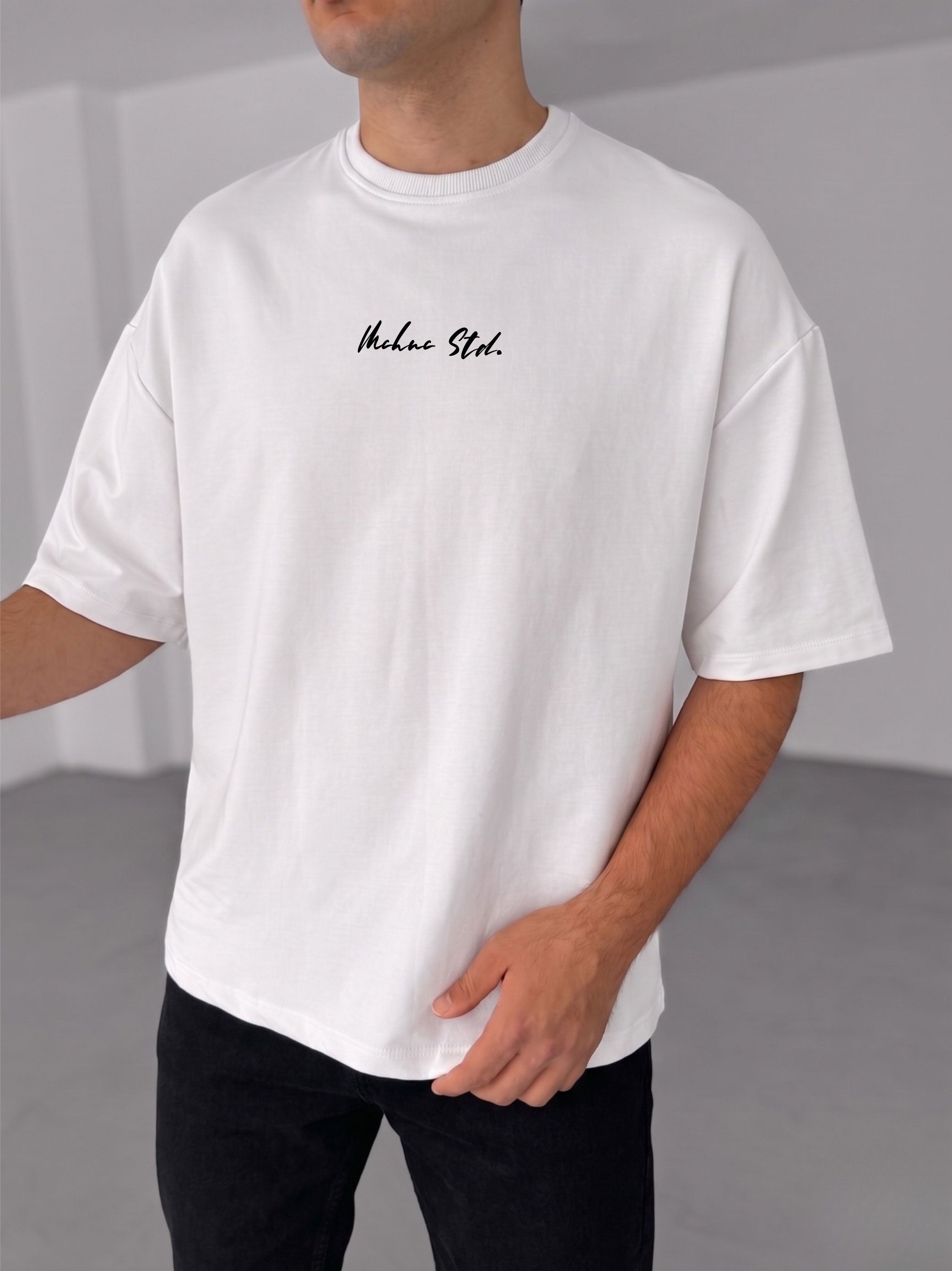Premium White -Red Carpet Pattern- Printed Oversize T-Shirt