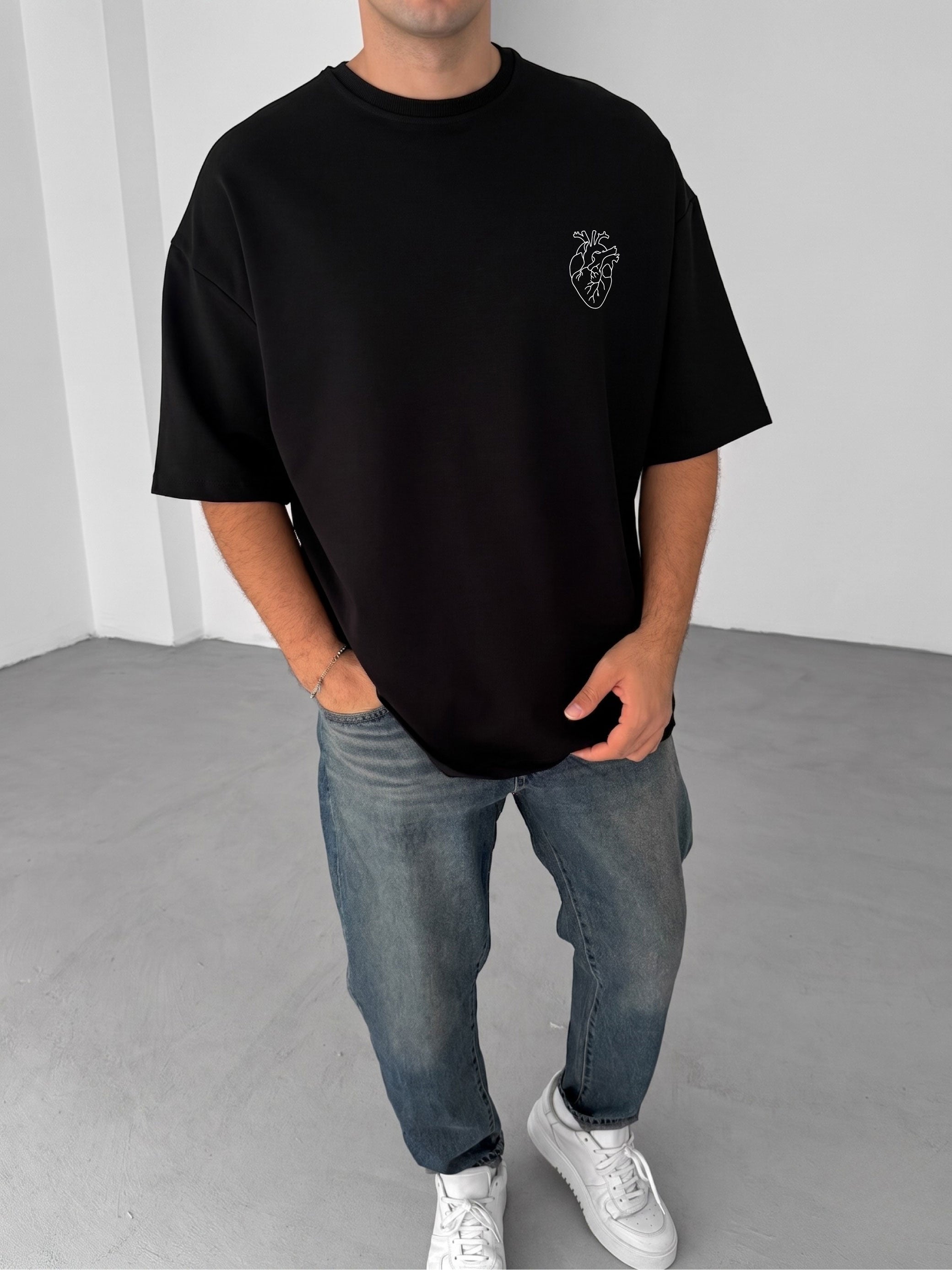 Premium Black -Heart- Printed Oversize T-Shirt