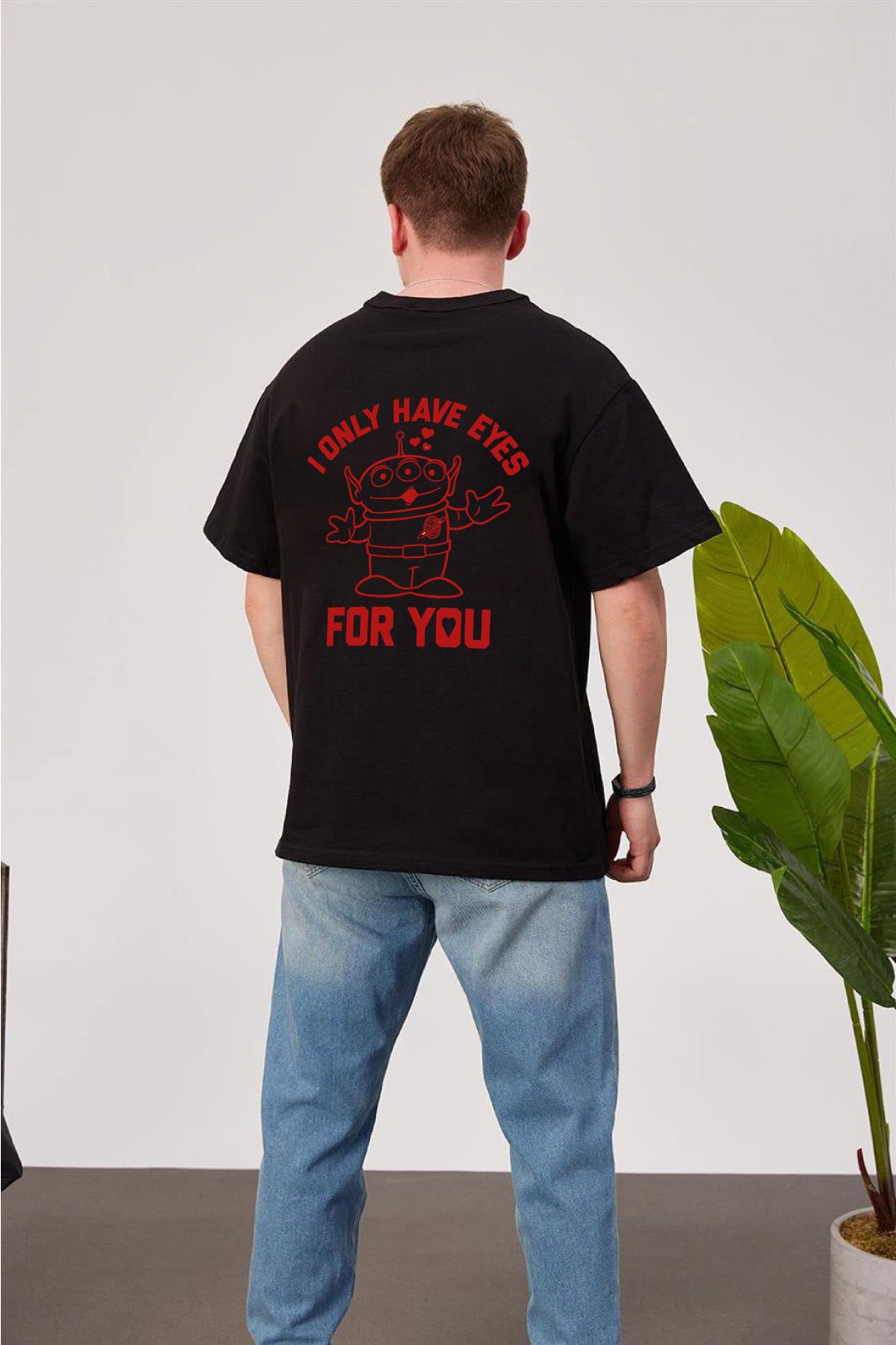 Black -Eyes Love- Printed Oversize T-Shirt