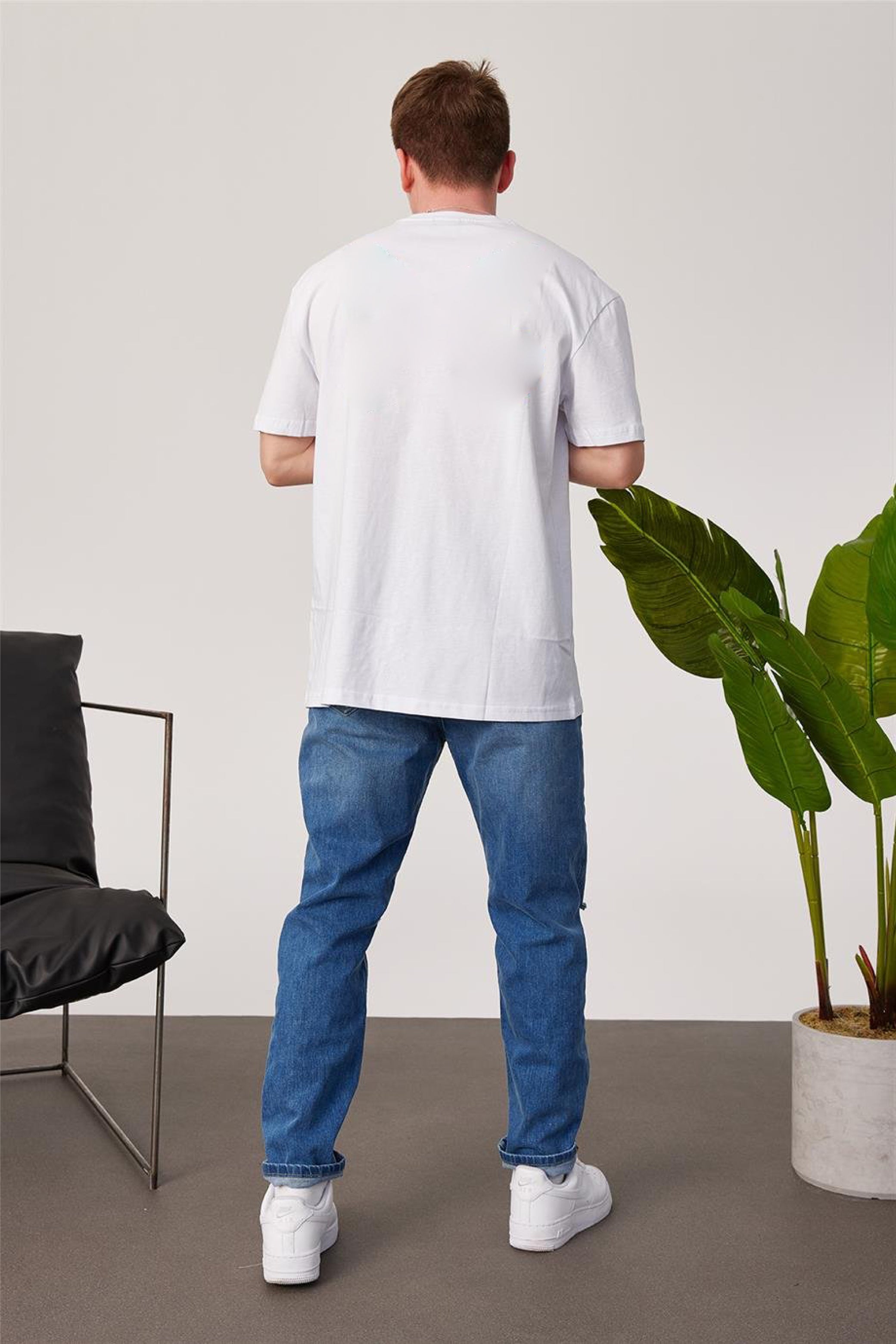 White -Sculpture- Printed Oversize T-Shirt