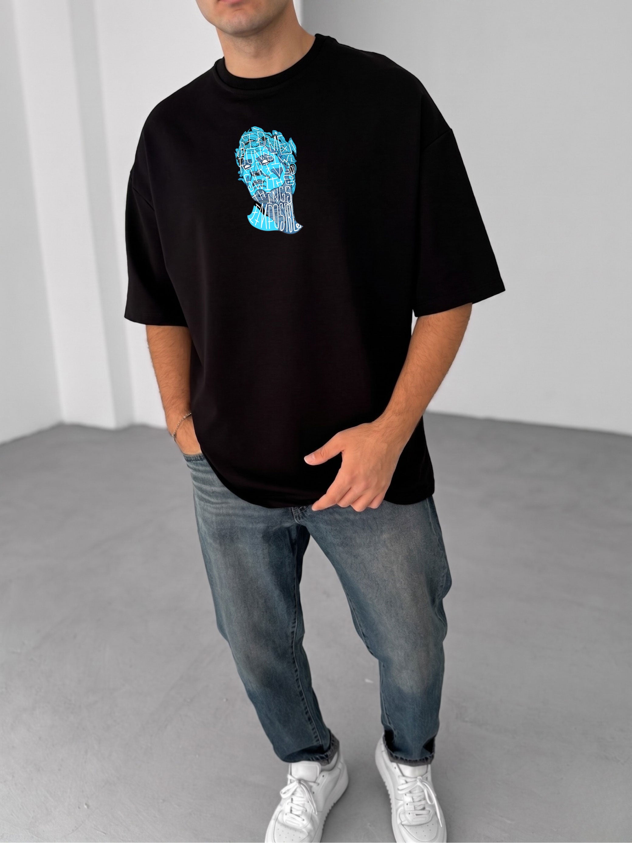 Premium Black -Sculpture- Printed Oversize T-Shirt