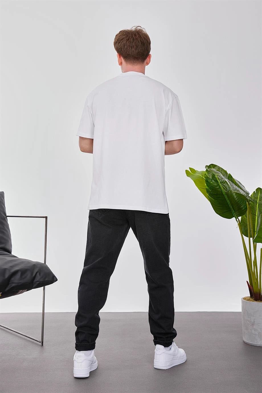 White -Overthinking- Printed Oversize T-Shirt