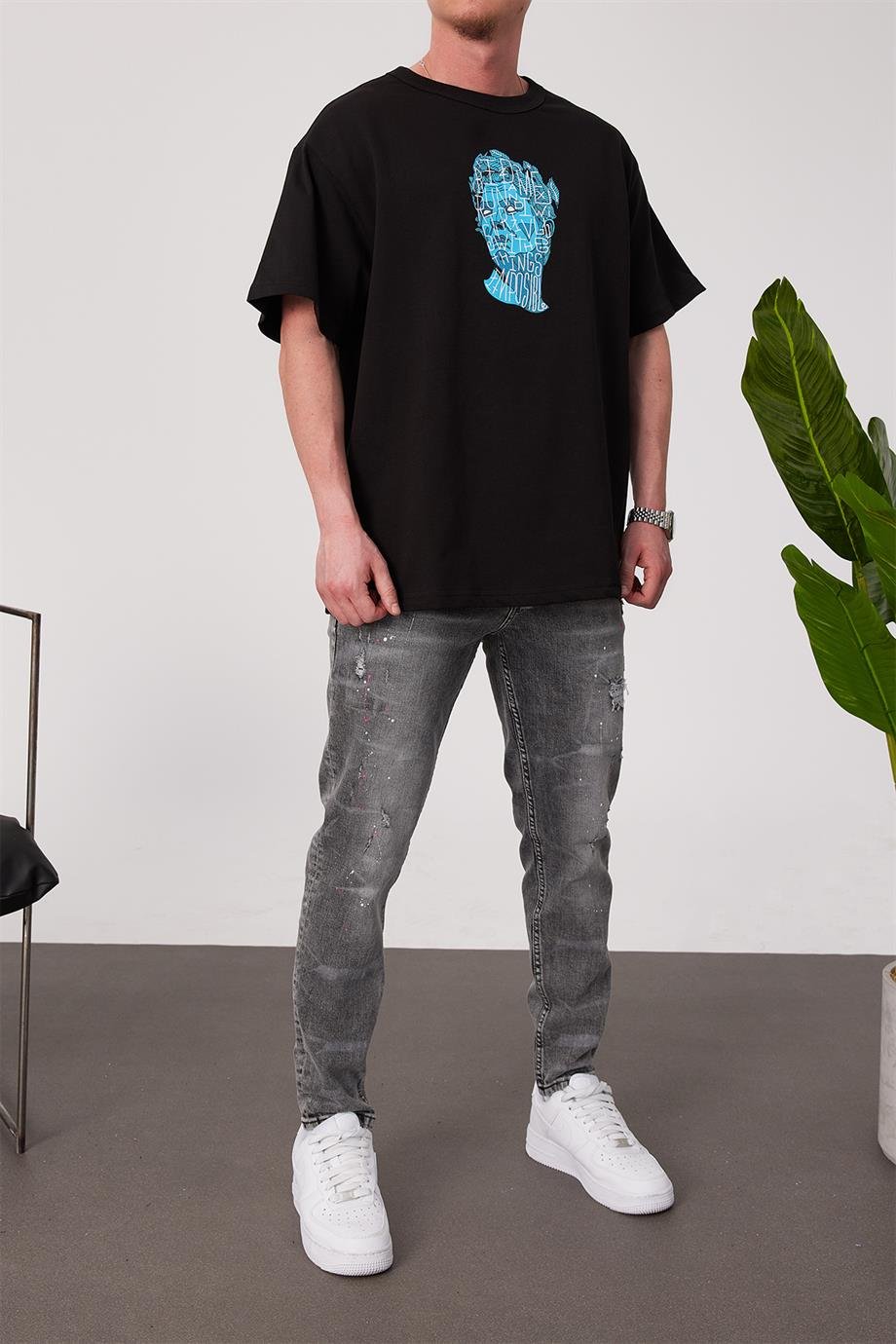 Black -Sculpture- Printed Oversize T-Shirt